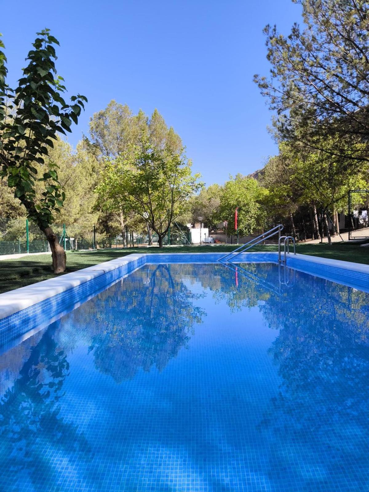 Centro De Ocio Alua Casa Rural Iznajar Lago De Andalucia 외부 사진