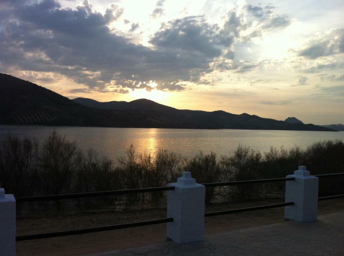 Centro De Ocio Alua Casa Rural Iznajar Lago De Andalucia 외부 사진